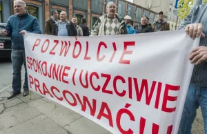 Taksówkarze będą protestować przeciwko Uberowi. "Tak dłużej być nie może"