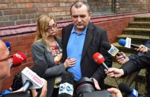 Prokuratura rozszerza zarzuty żonie Stanisława Gawłowskiego