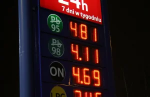 Benzyna w Lublinie po 4,11 zł. Kolejki po najtańszą benzynę w Polsce.