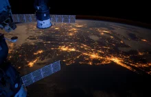NASA przerywa transmisje na żywo, gdy na ekranie pojawia się ogromny obiekt.