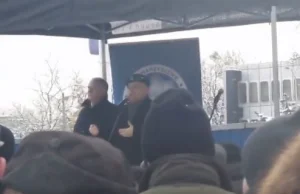 Bezczelne przemówienie na proteście esbeków. Trudno wysłuchać go w spokoju...