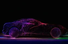 Ferrari California + farba luminescencyjna + tunel aerodynamiczny = efekt Wow!