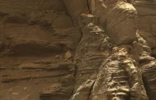 Mars jak Ziemia. Niezwykłe zdjęcia Czerwonej Planety z łazika Curiosity.