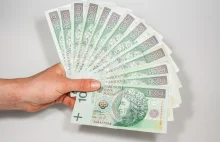 Polacy oddają bankom setki miliardów złotych rocznie