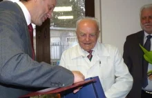 Najstarszy czynny zawodowo lekarz w Polsce.