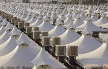 Arabia Saudyjska posiada 100 000 klimatyzowanych namiotów dla 3 000 000 ludzi...