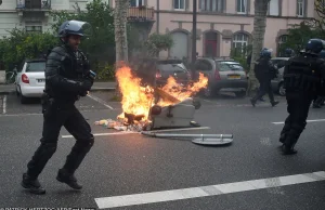 Francja: Policja zabarykadowała gmach PE