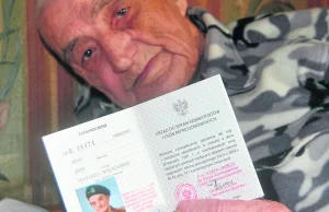 95-letni weteran spod Monte Cassino zmaga się z ZUS-em. Zamiast renty zniżka PKP
