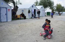 Składane domy z plastiku dla uchodźców. IKEA z nagrodą za projekt roku