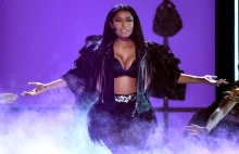 Nicki Minaj uważa, że MTV dyskryminuje czarnych, ponieważ nie dostała nominacji.