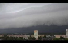 Chmura szelfowa w Bydgoszczy. Piękne zjawisko atmosferyczne