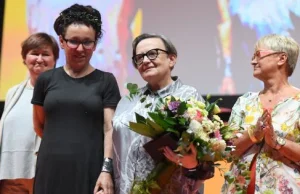 Narazi się feministkom? "Ministry nie mają władzy nad mową"