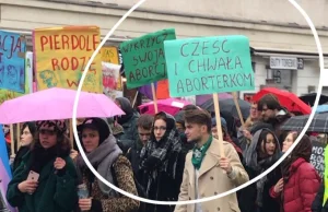 Skandaliczne hasła na Manifie: "Cześć i chwała aborterkom"