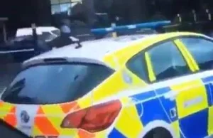 Policja w Wielkiej Brytanii vs kierowca skutera