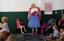 LGBT dla maluchów! Drag queen czyta dzieciom w poznańskiej kawiarni