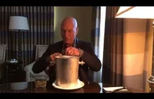 Ice Bucket Challenge w wykonaniu Patricka Stuarta