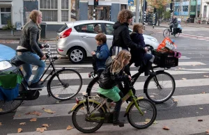 W Amsterdamie tylko 1/3 mieszkańców poniżej 15 lat to etniczni Holendrzy