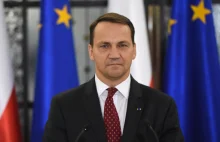 Sikorski powinien uhonorować Lecha Kaczyńskiego. I przekazać rodzinie Wawel