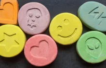 MDMA nie tylko na imprezę. Czy psychoterapia z użyciem tego narkotyku...