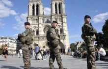 Epidemia terroryzmu trwa. W Paryżu atak koktajlem Mołotowa w tłum