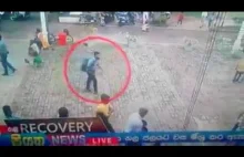 Nagranie z monitoringu, na którym widać jednego z zamachowców na Sri Lance