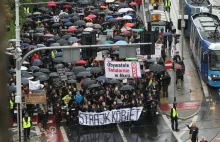 Czarny protest we Wrocławiu. Nawet 20 tysięcy kobiet manifestowało w Rynku