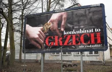 Kontrowersyjna kampania billboardowa Kościoła
