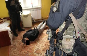 Pod Szydłowcem działało laboratorium narkotykowe Zlikidowali je policjanci...