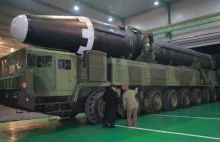 Hwasong-15, czyli co wiemy o nowej międzykontynentalnej rakiecie Korei Płn.?