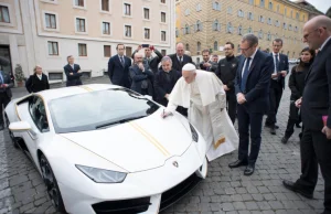 Luksusowy samochód dla papieża. Ojciec Święty już wie, co z nim zrobi..