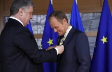 Donald Tusk odznaczony najwyższym ukraińskim orderem przez Petra Poroszenkę