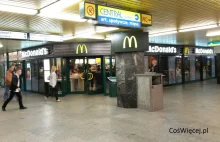 Darmowa kanapka w McDonalds na Dworcu Centralnym. Jacy bezdomni?