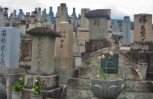 W Japonii działa klub przyszłych "sąsiadów z cmentarza"