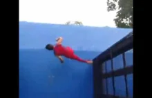 Skakanie na trampolinie - poziom azjata