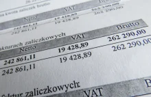 Na split payment zarobią banki