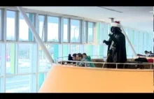 Darth Vader po świątecznej stronie mocy - Flash Mob