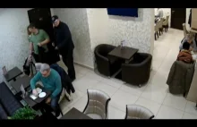 złodzieje w kawiarni