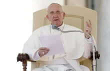 Papież: Kościół ma obsesję na punkcie aborcji, małżeństw gejów i antykoncepcji