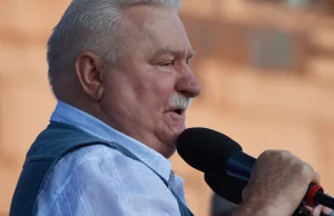 Kolizja auta BOR. W samochodzie Lech Wałęsa