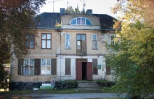 Zabytkowy dwór z XVIII wieku w Gdańsku-Oliwie przeznaczony do rozbiórki.