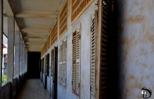 Tajne więzienie Tuol Sleng (S-21) przeżyło 12 osób z 17 000 uwięzionych.