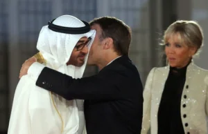 Emmanuel Macron w Zjednoczonych Emiratach Arabskich