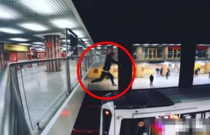 Ukrainiec zeskoczył i biegł po dachu pociągu metra. Usłyszał zarzuty
