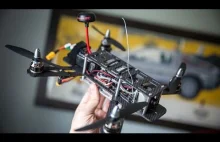 Jak zbudować własny wyścigowy Quadcopter