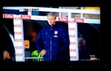 Arsene Wenger i jego problem z kieszenią