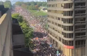 Strajk klimatyczny w Montrealu. Ponad pół miliona osób.