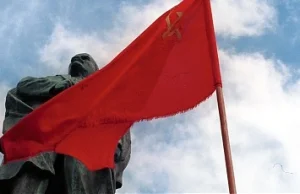 Komuniści z Dąbrowy Górniczej świętują z Leninem