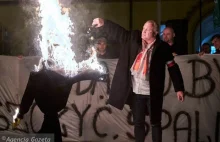 Tokfm: Zdjęcia palonego Żyda to sygnał,że Polacy nie zasługują na demokracje