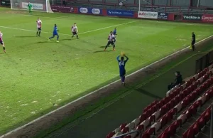 Goal Bartosza Kapustki przeciwko Cheltenham u23 - Wideo
