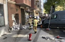 Berlin: Wjechał samochodem w kawiarnię. 5 osób rannych!